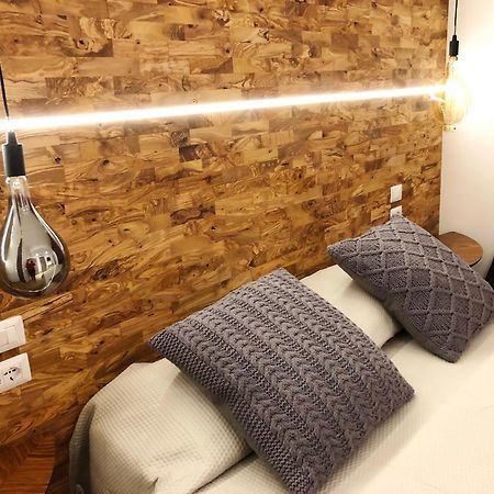 Arya Cagliari Hotell Exteriör bild