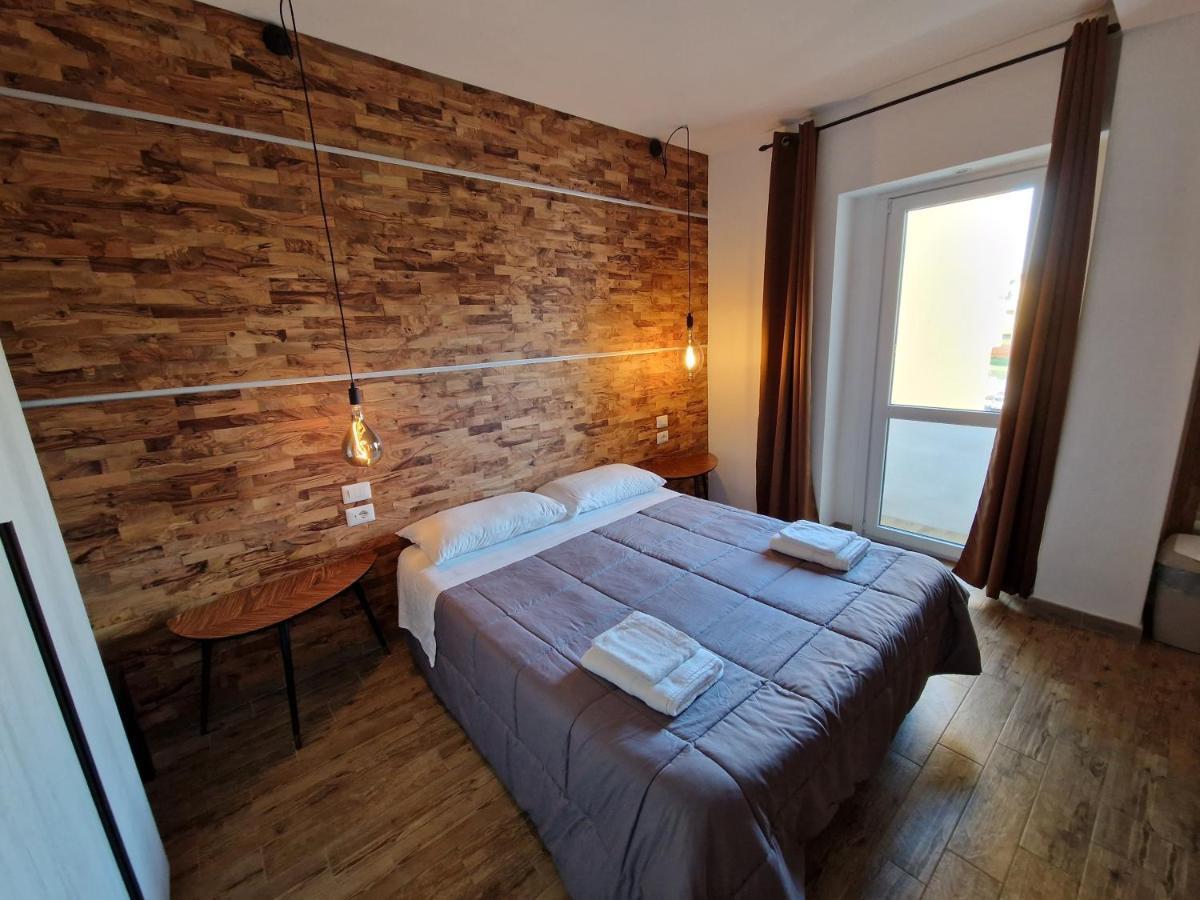 Arya Cagliari Hotell Exteriör bild