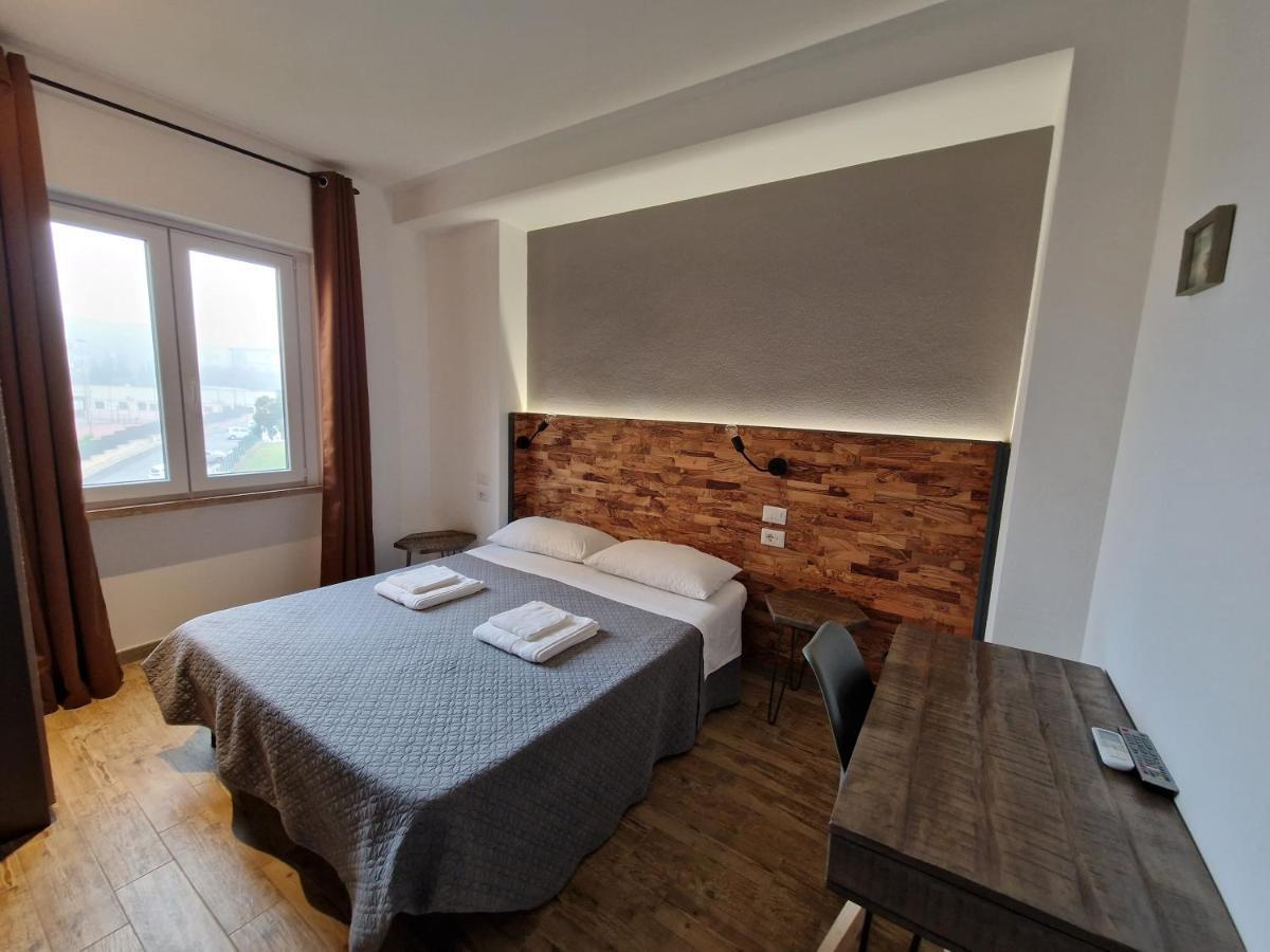 Arya Cagliari Hotell Exteriör bild