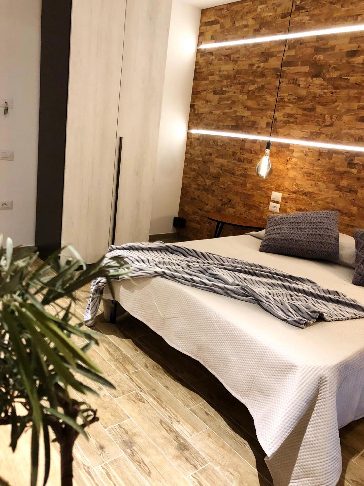 Arya Cagliari Hotell Exteriör bild