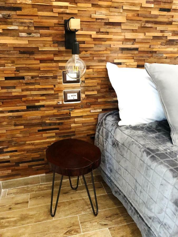 Arya Cagliari Hotell Exteriör bild