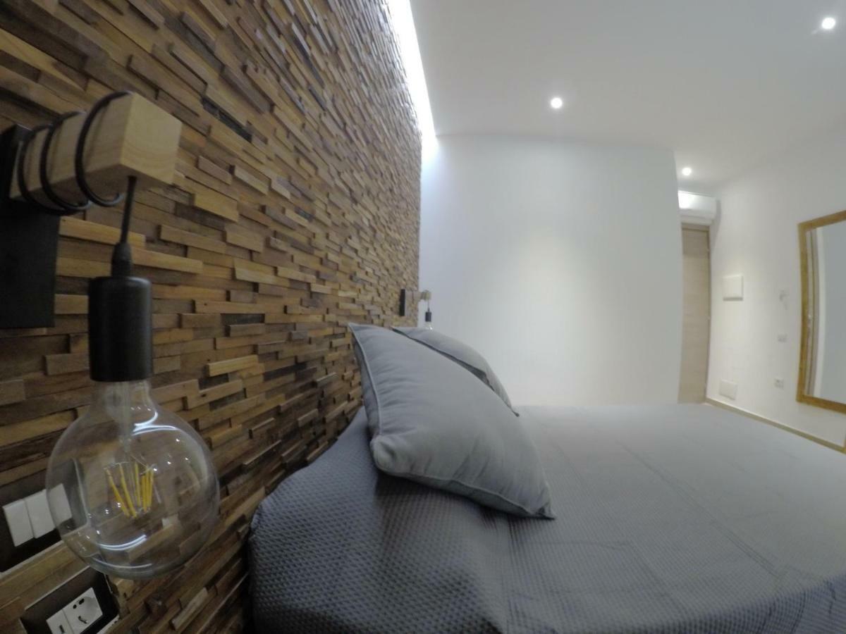 Arya Cagliari Hotell Exteriör bild